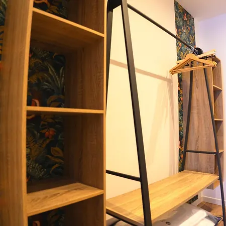 迪娜努瓦尔穆捷酒店 酒店 La Guérinière